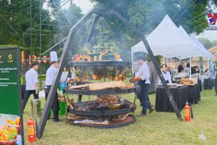 Festival gives Vietnamese a “Taste of Australia”