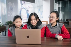 Digital transformation in education: Identifying difficulties for further development