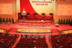 Da Nang people follow 12th National Party Congress