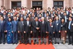 Lao top leader visits HCM National Academy of Politics 