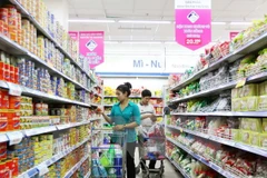 Domestic retailers urged for better links