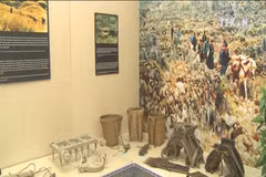 Exhibition highlights Mong ethnic culture