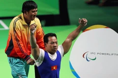Paralympian powerlifter to receive free AirAsia flights for life 