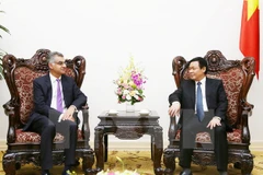 Deputy PM hosts Standard Chartered Vietnam’s CEO 