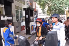 Fuel prices increase slightly