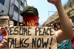Philippine Government, National Democratic Front start peace talks