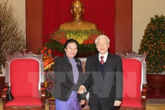Party chief receives Lao counterpart’s congratulations on re-election