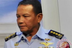 Indonesia: Four killed in military plane crash