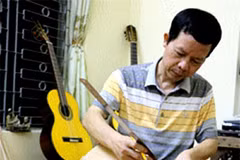 Sons keep quality guitar-making alive