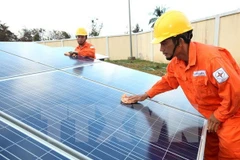 Quang Binh solar power project makes adjustments