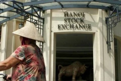 August auctions raise 127 million USD on two exchanges