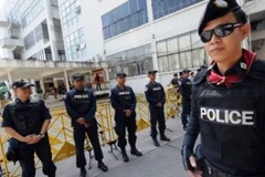 Thailand tightens security in south 