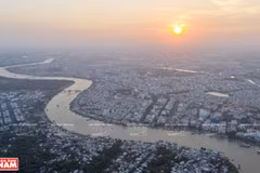 Cai Rang Floating Market 