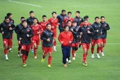 Football team practice ahead of final match