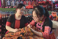 Ethnic culture upheld through traditional craft