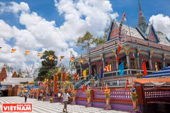 Chen Kieu Pagoda, Khmer's fantastic ornamentation