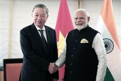Vietnamese top leader meets Indian PM in New York