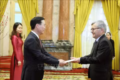 President hosts new, outgoing ambassadors