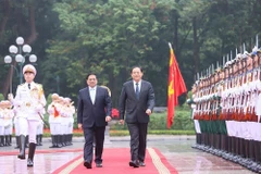 PM Pham Minh Chinh hosts welcome ceremony for Lao counterpart