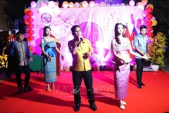 Vietnamese students hold Tet celebration in Cambodia