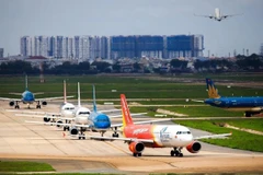 Airlines, railways increase seats amid rising travel demand during Tet