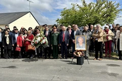 French friend of Vietnam commemorated to mark 70 years since Dien Bien Phu Victory