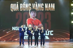 Young star midfielder, goalkeeper win Vietnam Golden Ball 2023