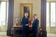 Vietnam fosters cooperation with Italian localities