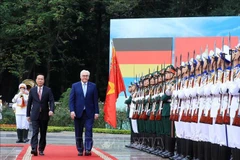 Welcome ceremony held for German President in Hanoi