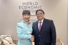 PM receives leaders of world leading businesses in Davos