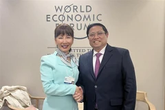 PM receives leaders of world leading businesses in Davos