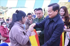 Deputy PM pays pre-Tet visit to Dien Bien province