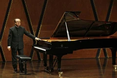 Pianist Dang Thai Son returns to Warsaw 35 years after award