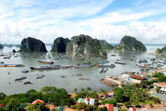 PR training workshop for Ha Long Bay preservation project
