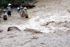 Another seven dead, injured by floods in northern region