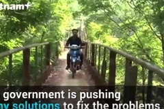 Vietnam province to build bridge to cope with fear of flood