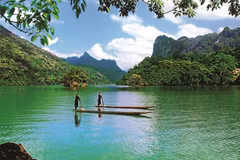 Ba Be Lake – “green lung” of northeast uplands