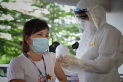 Bac Giang focuses on COVID-19 fighting, industry recovering