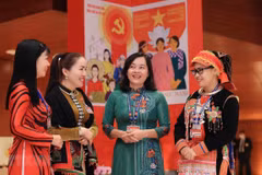 Some 30.2 percent of deputies of the 15th National Assembly and nearly 30 percent of all-level People’s Councils for the 2021-2026 term are women. Illustrative photo. (Source: VNA)