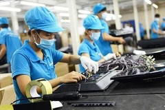 Government issues resolution to support businesses amid COVID-19