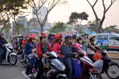Saigon rugs up as “cold” weather descends