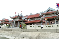 Heading to Truong Sa to hear pagoda bells