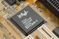 Intel eyes investment in Vietnam chip manufacturing plant