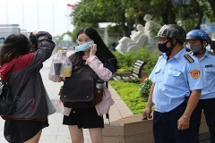 COVID-19: Without wearing masks, hefty fines given