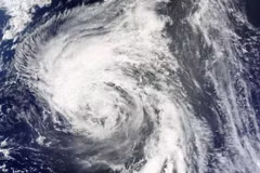  Tropical storm likely to hit North Vietnam