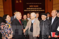 Party Chief meets with Hanoi voters 