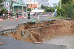 Mekong Delta suffers from coastal erosion, landslides