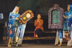 German, Vietnamese artists put on play