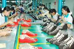 Footwear exports make big gains 