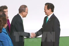 PM attends opening of UN climate change conference in Paris